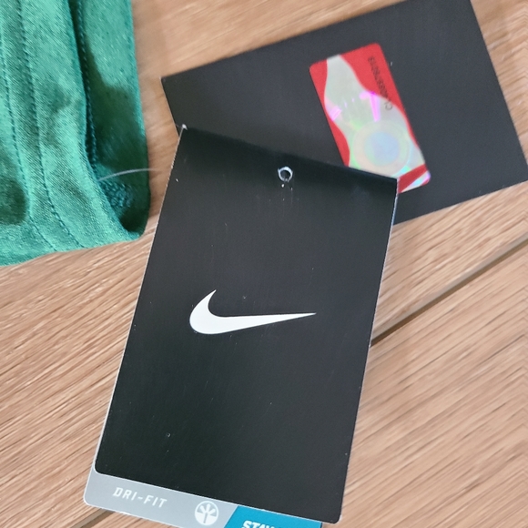 NWT! Nike Dri fit NDSU Bison jersey Tshirt # 11 - Picture 3 of 7